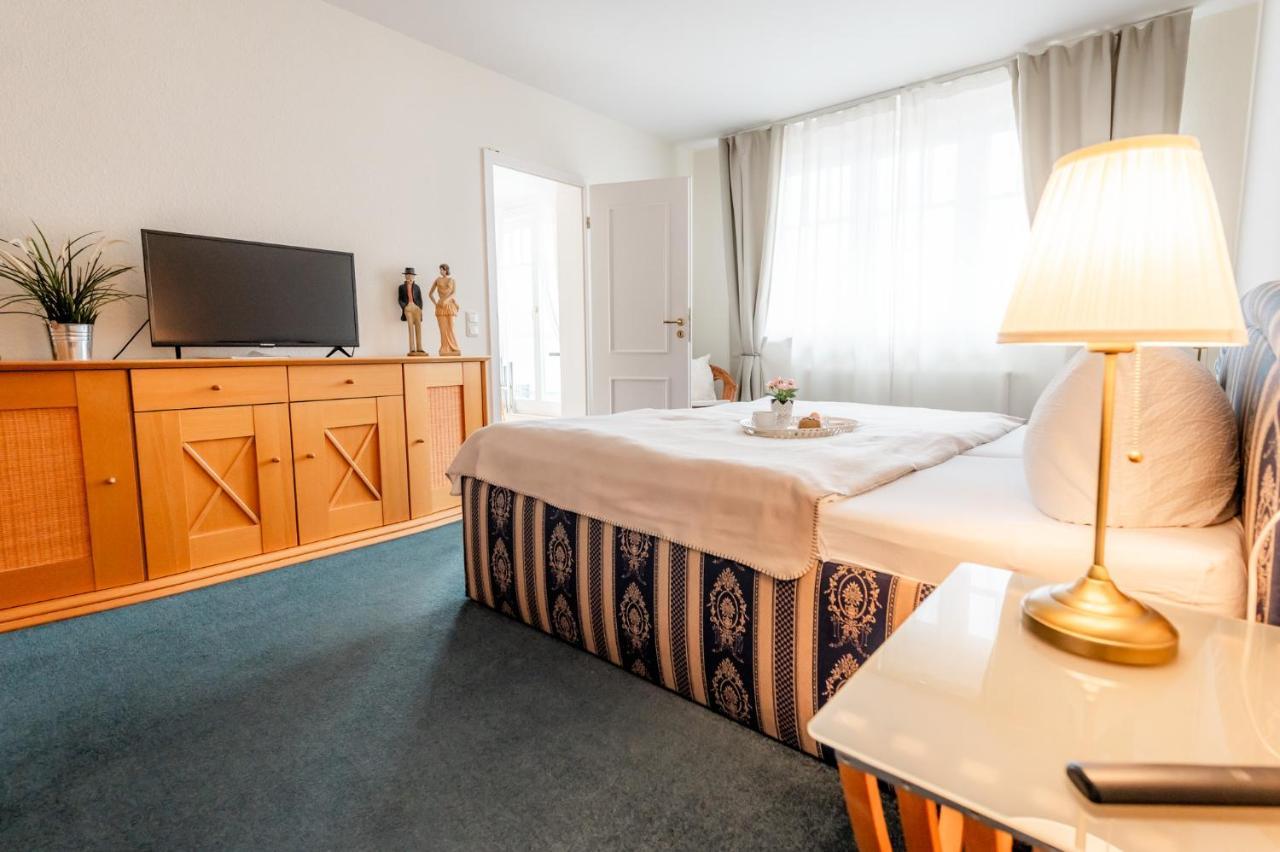 Villa Duene Mit Grosser Sonnenterrasse, Kamin, Wlan Und Tiefgarage Fuer 2-4 Personen Ostseebad Kühlungsborn 外观 照片